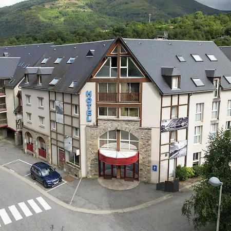 Les Arches Hotel