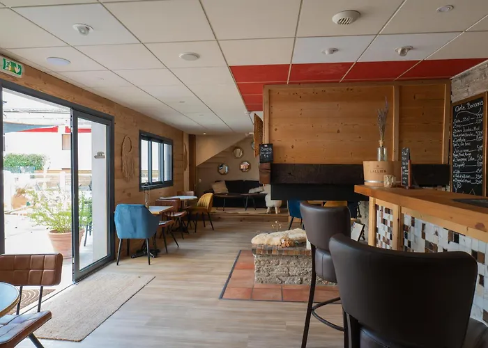 Les Arches 3* サン・ラリー・スラン